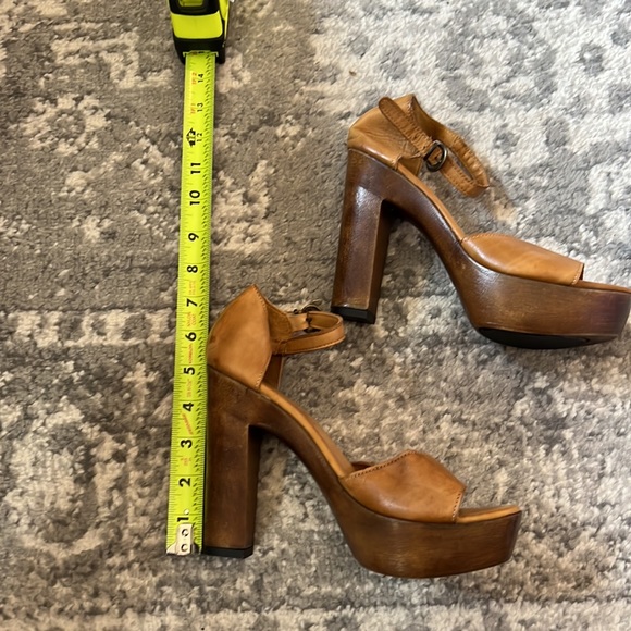 Charles David Platform Heels - Picture 9 of 10